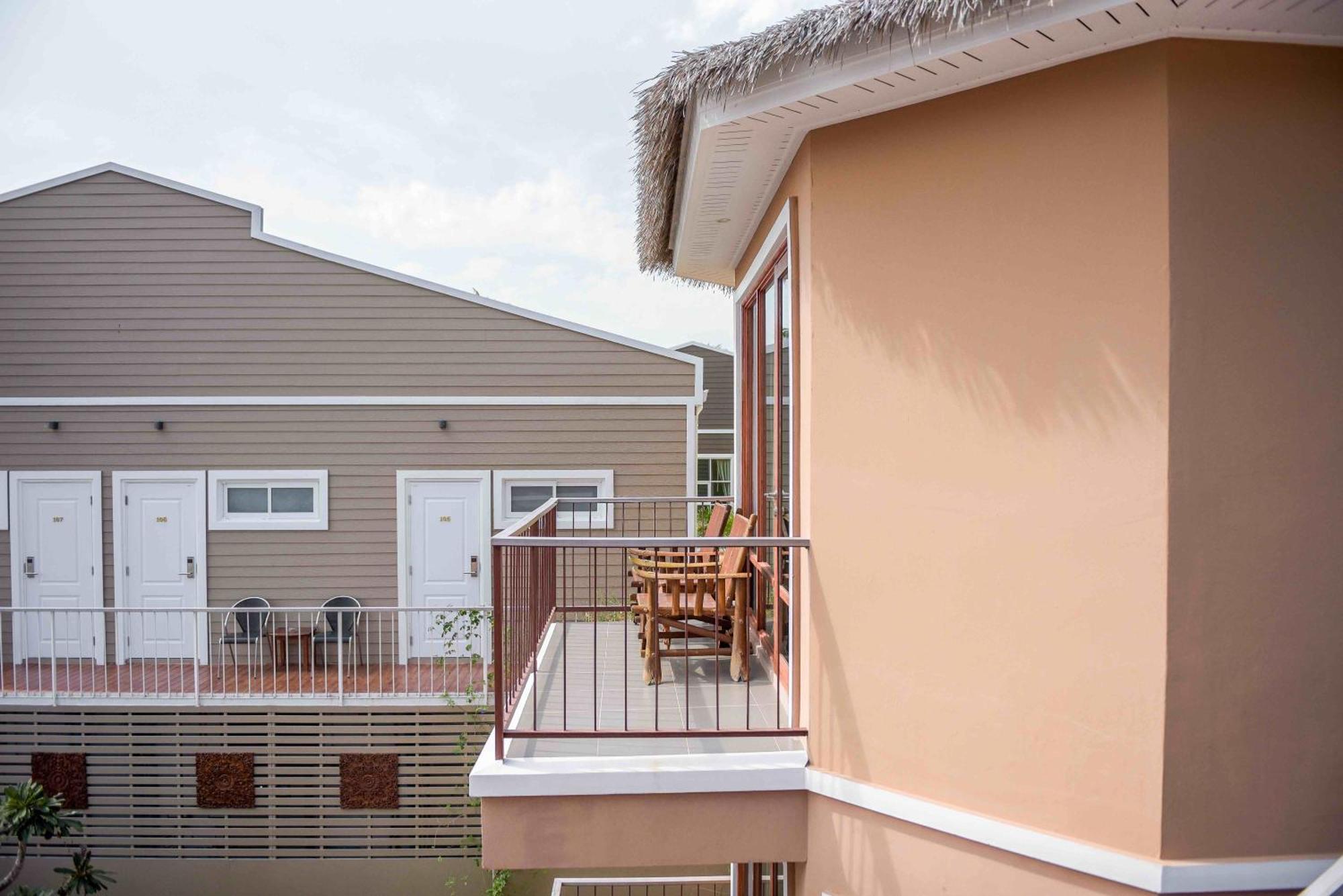 Seaman Resort Haad Chao Samran Εξωτερικό φωτογραφία